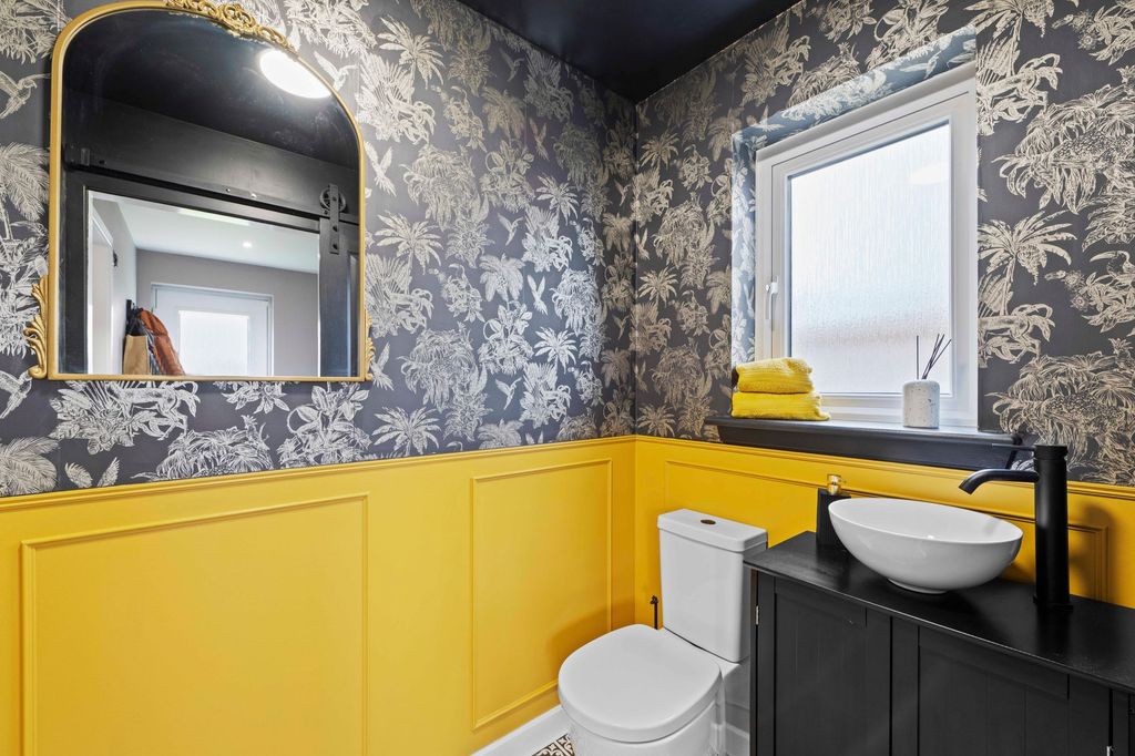 Additional image 13 of 4 bed detached house for saleEast Kip Walk, Livingston EH54