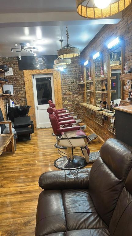 Property photo 2 of 4 Photo 2