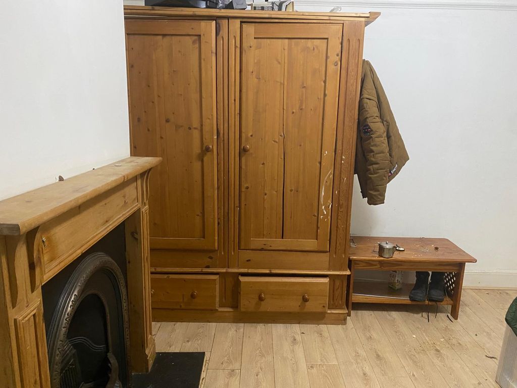 Property photo 2 of 3