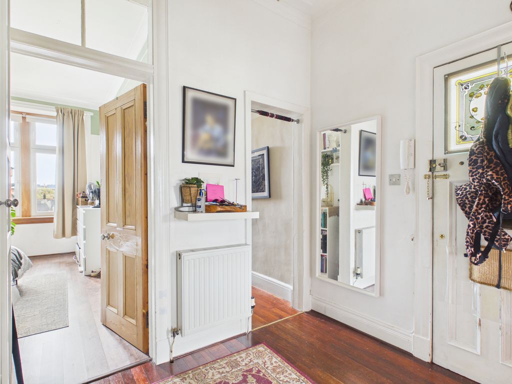 Property photo 2 of 23 Cam05526G0-Pr0120-Still017