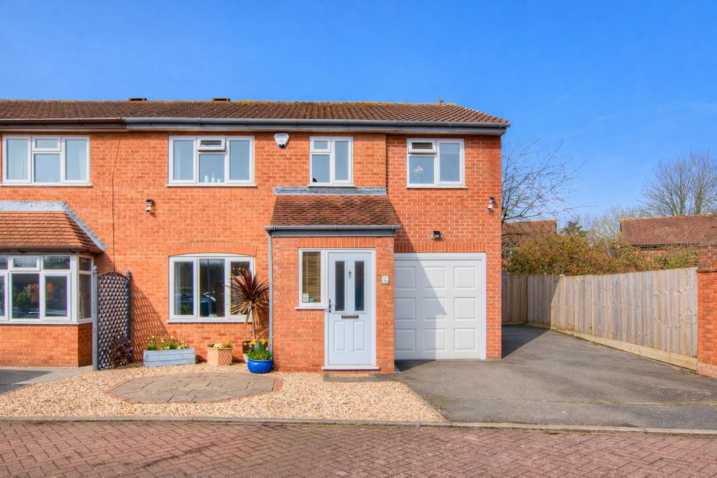 Property photo 1 of 24 ba8Ff892-5A3E-4Fd2-9927-4A0249De4040.Png