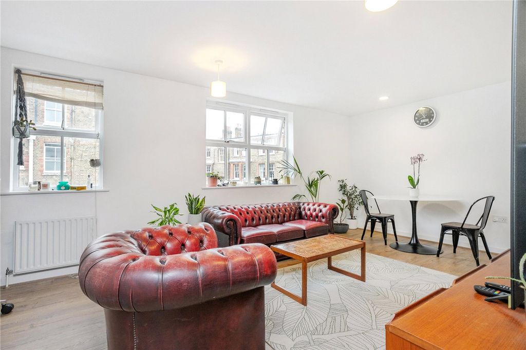Property photo 2 of 12 Picture No. 04