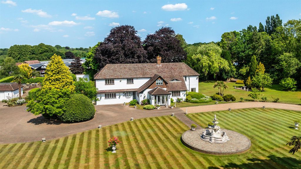 Property photo 1 of 36 Meadows Drone - (1).Jpg