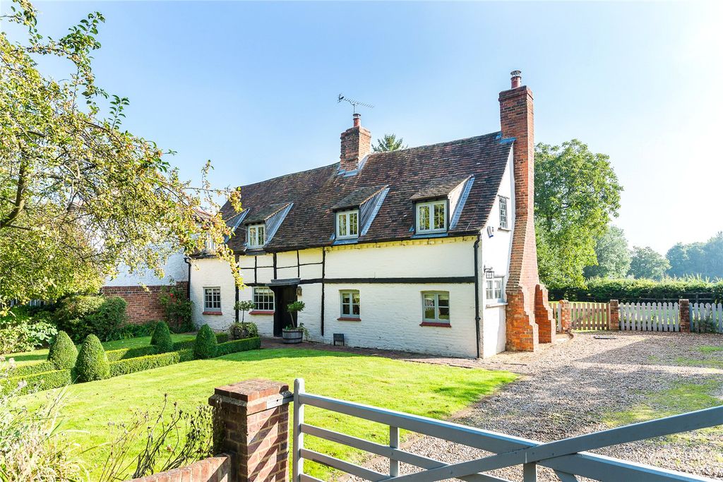 Property photo 1 of 24 Frontage