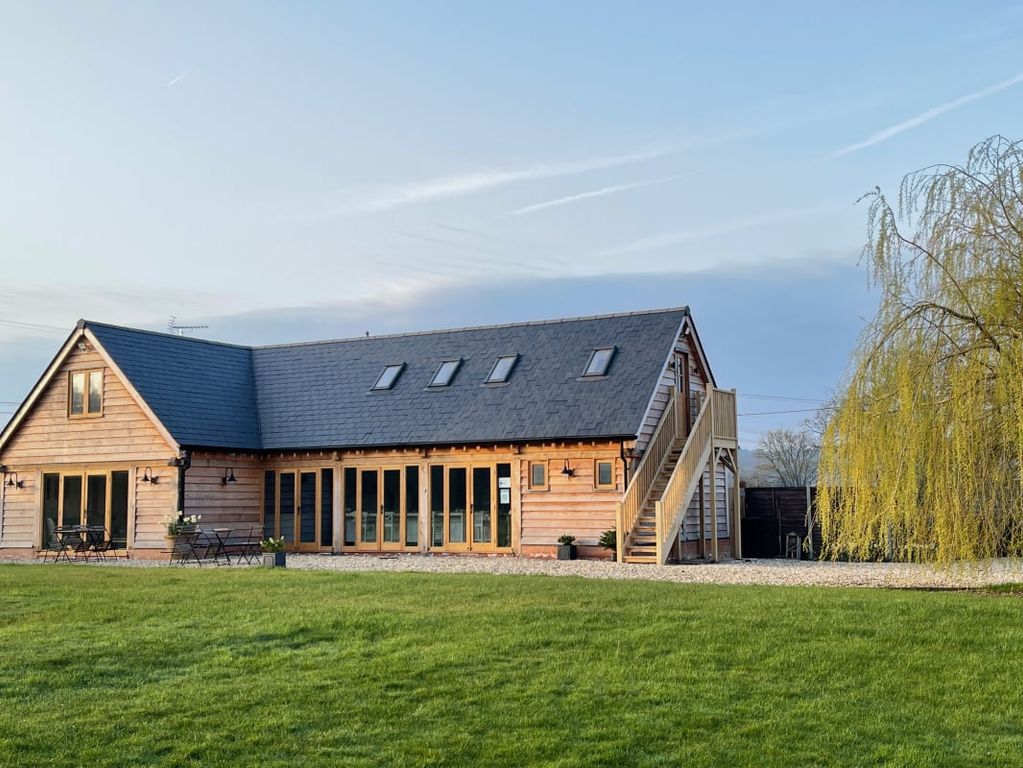 Property photo 3 of 48