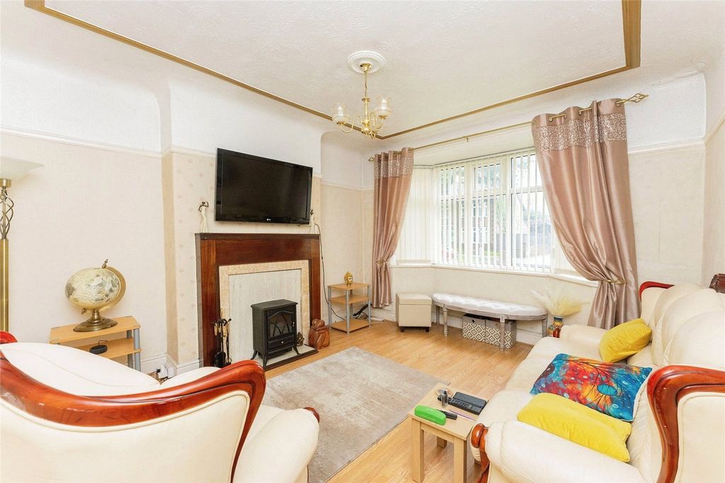 Property photo 3 of 16 Picture No. 24