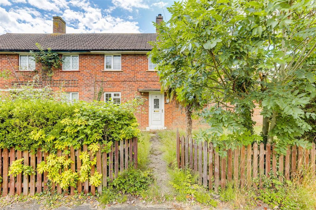 Property photo 1 of 24