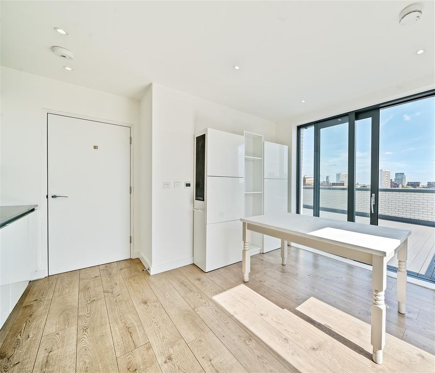 Property photo 3 of 13 1029462 (16).Jpg