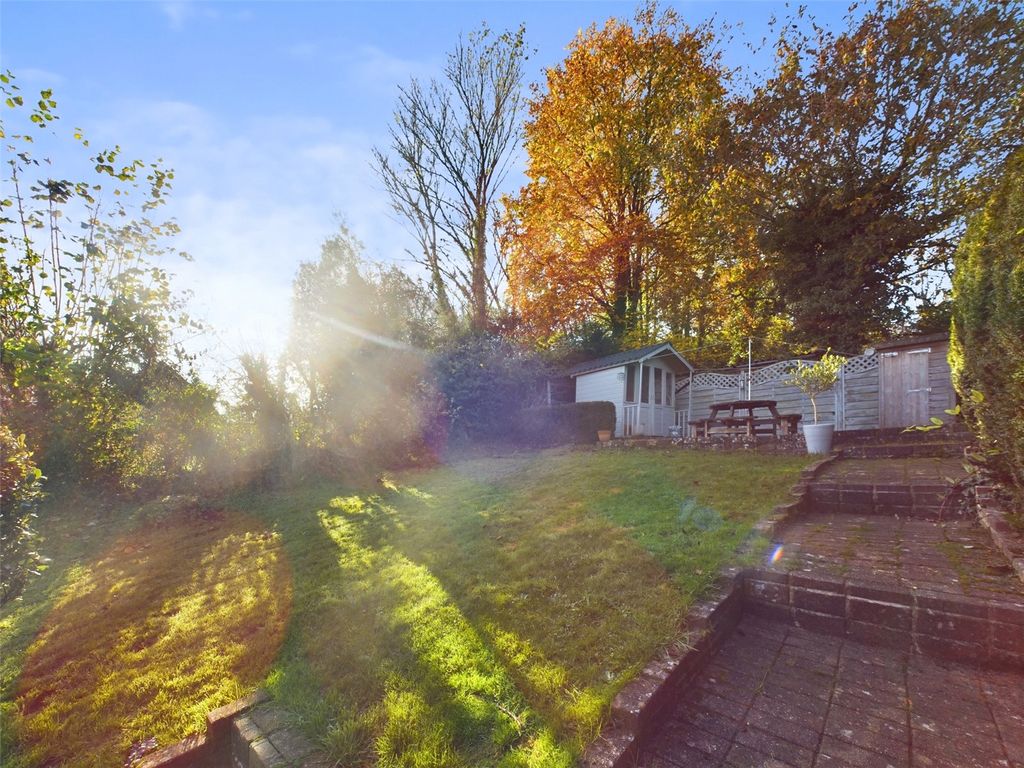 Property photo 3 of 15 Garden