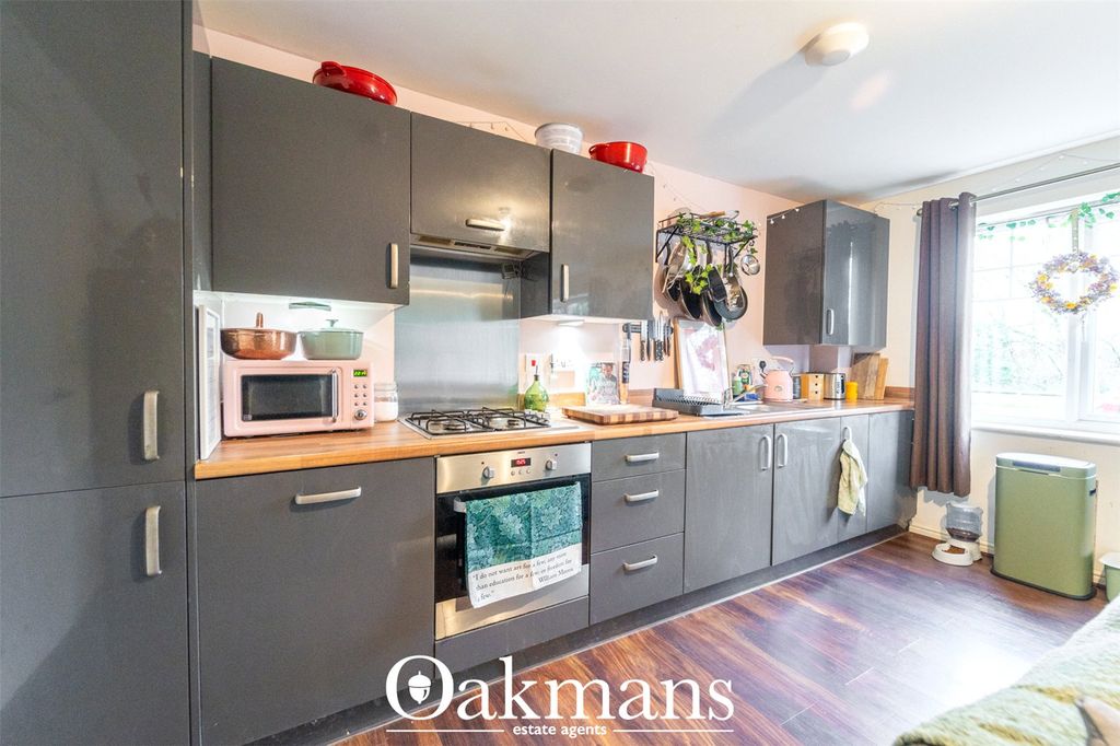 Property photo 3 of 12 Picture No. 06