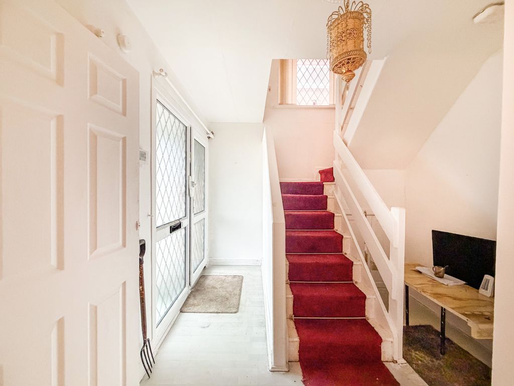 Property photo 3 of 28 Img_9016