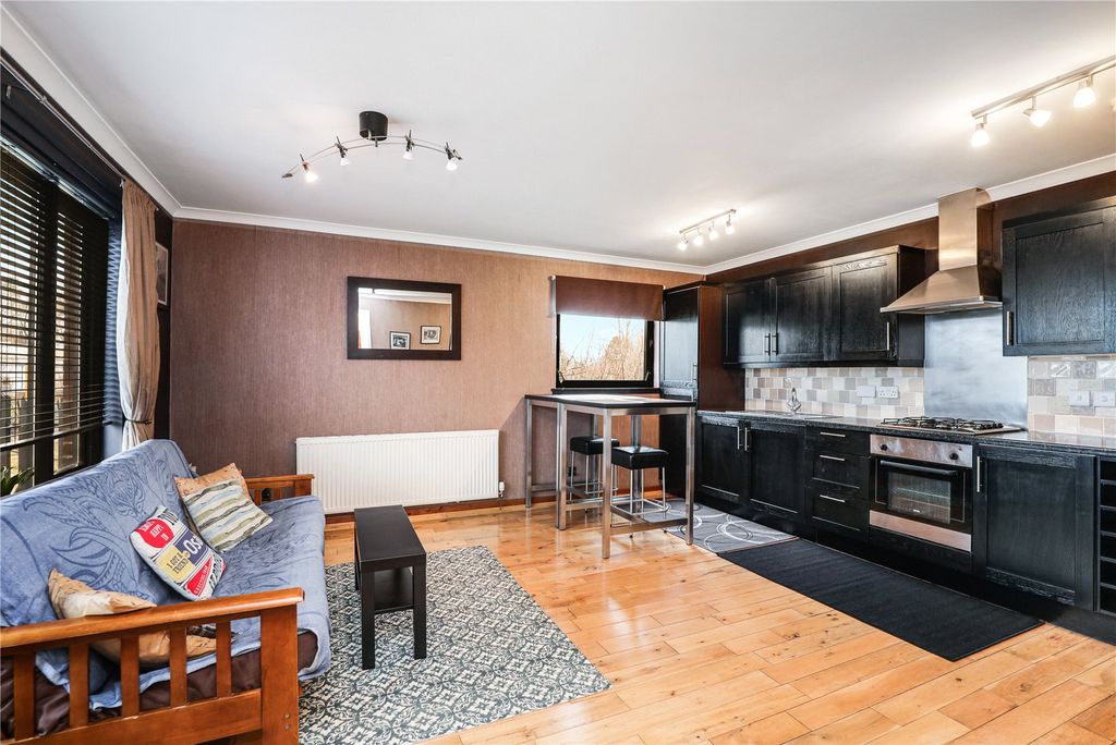 Property photo 1 of 15 Picture No. 06