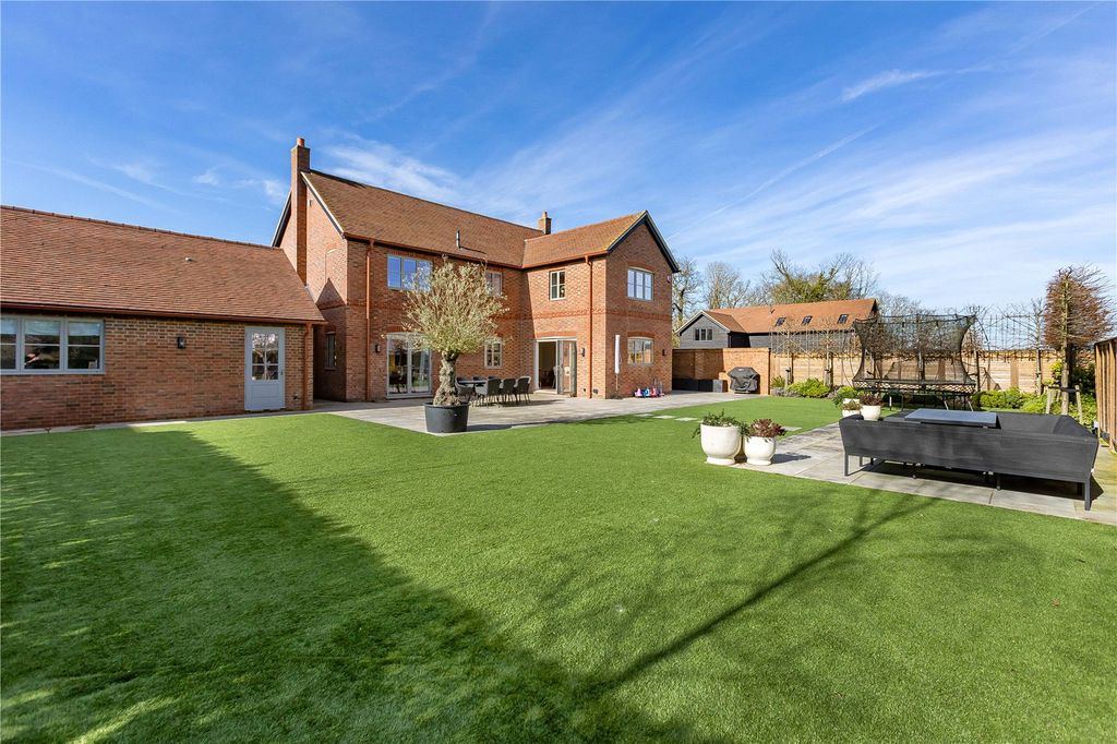 Property photo 3 of 43 Picture No. 08