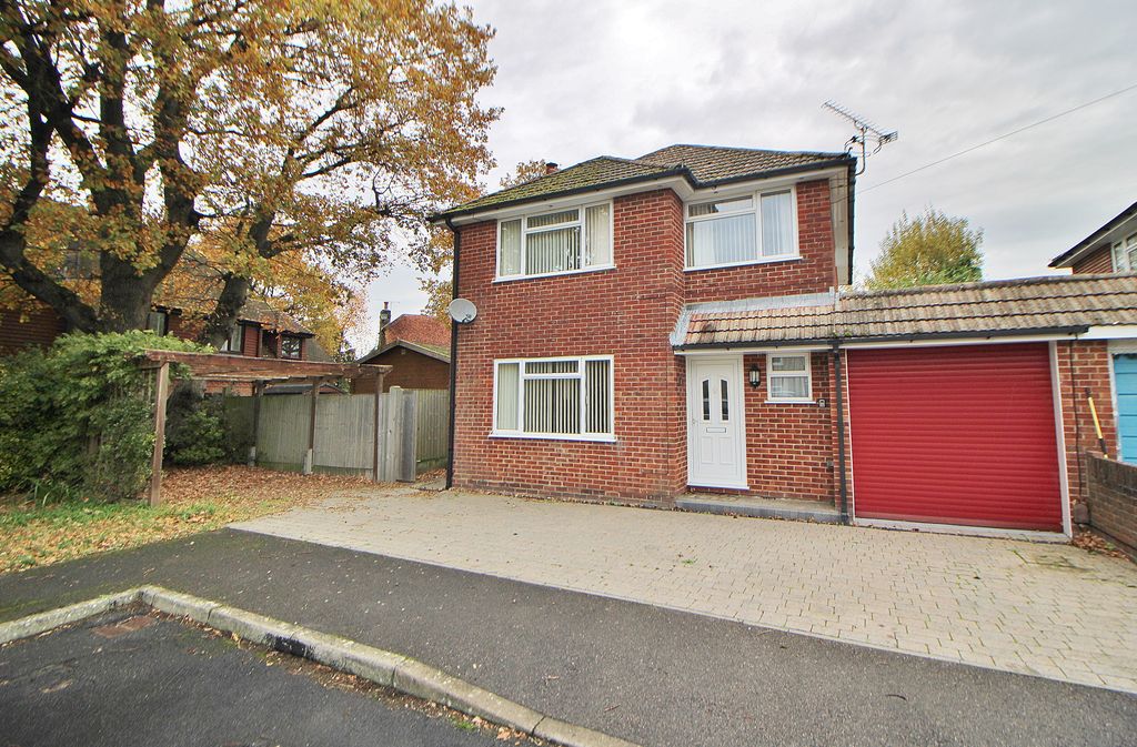 Property photo 1 of 18