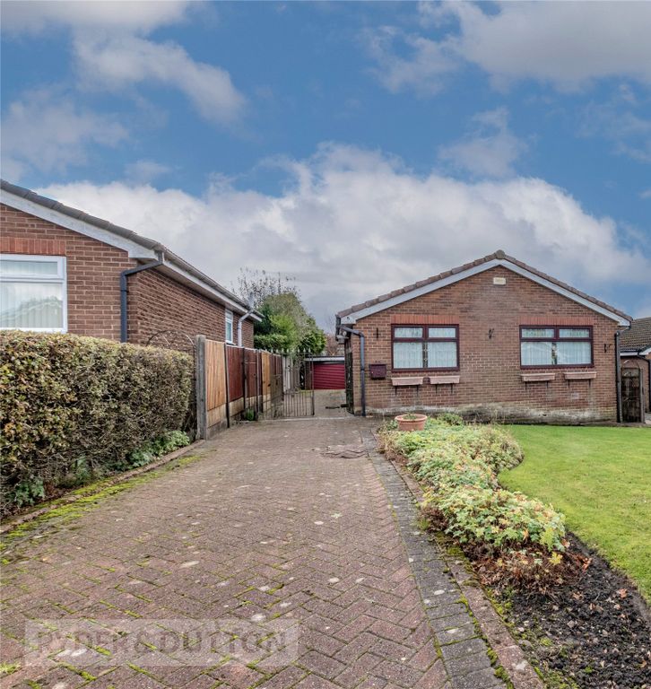 Property photo 1 of 22 External