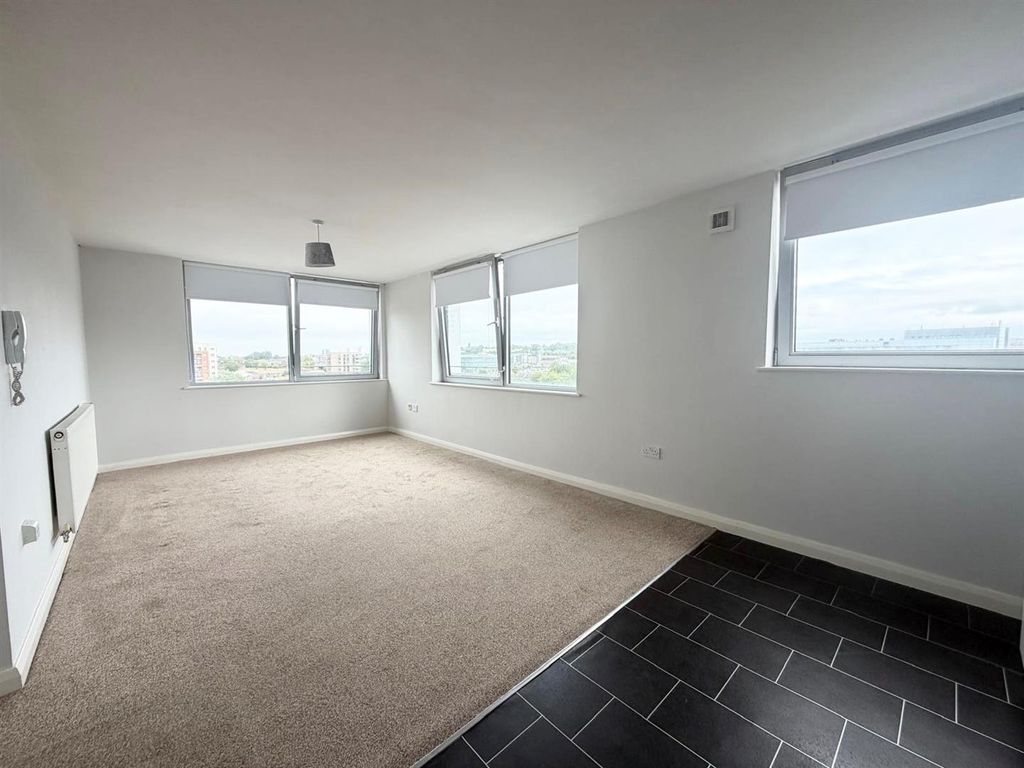 Property photo 2 of 8 59 Bispham House Living Room.Jpg