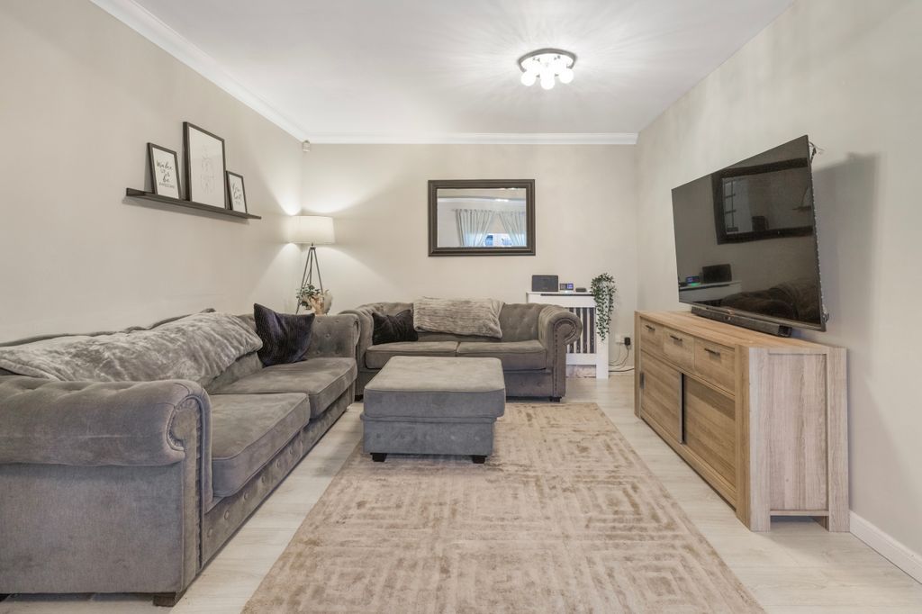 Property photo 2 of 22 Living Area