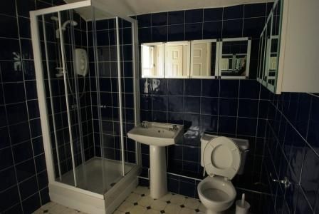 Property photo 3 of 5 44 Cotham Vale 001.J