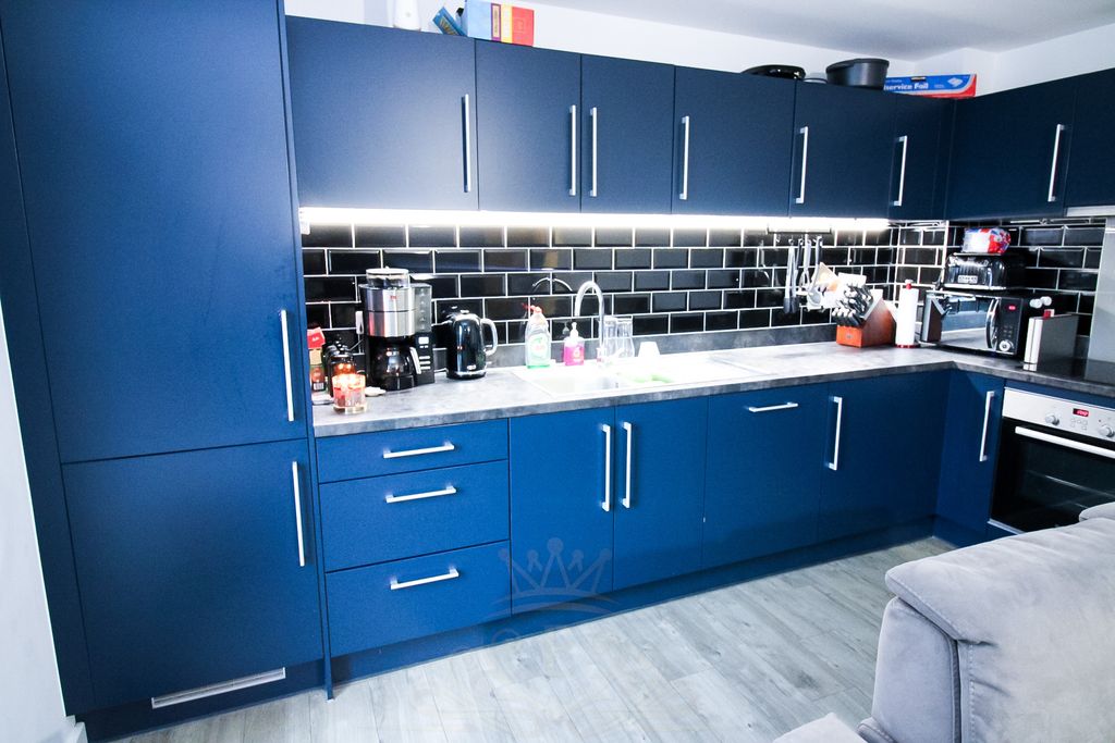 Property photo 3 of 15