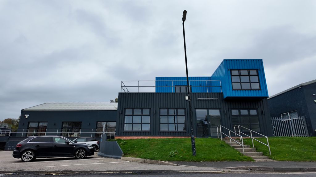 Property photo 3 of 8