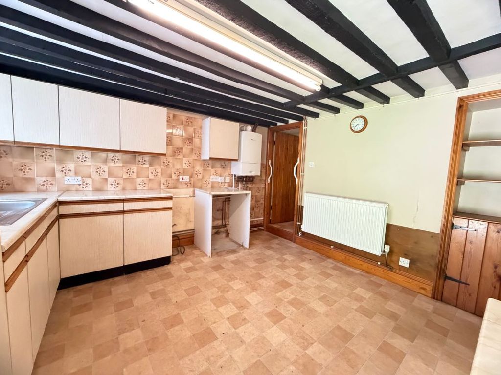 Property photo 3 of 22