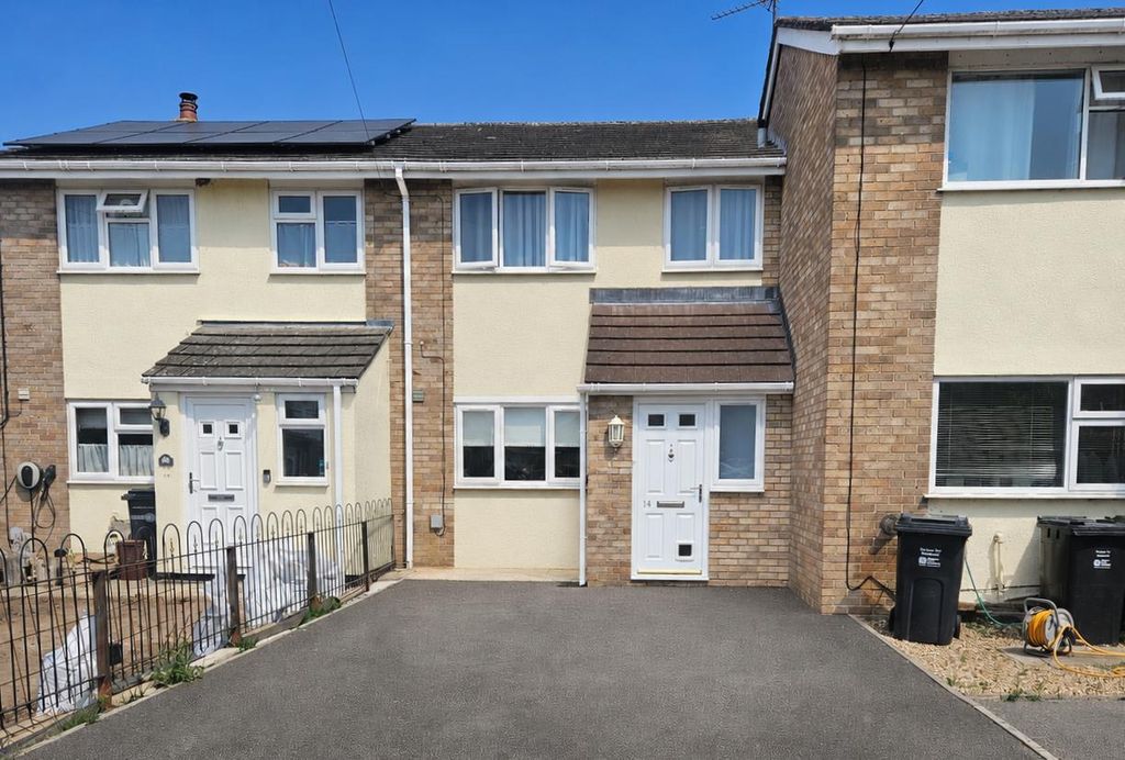 Property photo 1 of 16