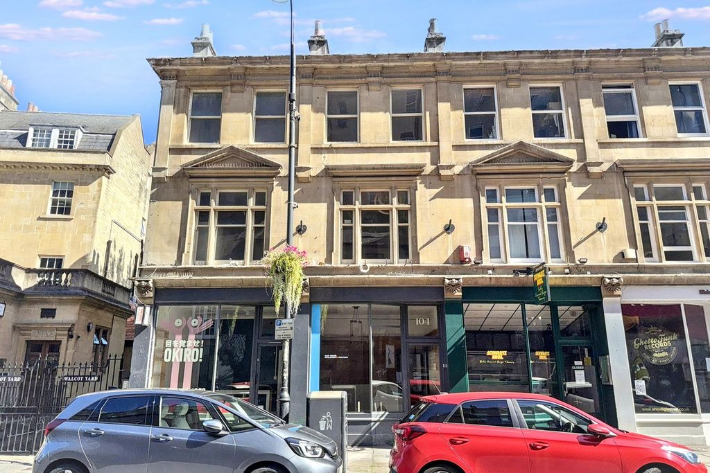 Property photo 1 of 13 104 Walcot Street, Bath BA1 5Bg