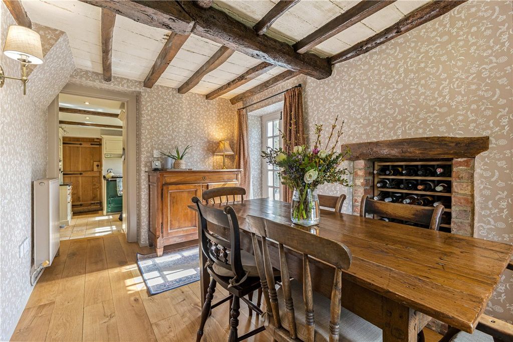 Property photo 2 of 18 Dining Room