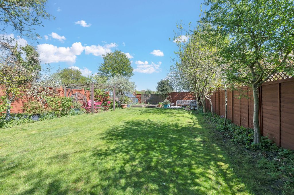 Property photo 3 of 16