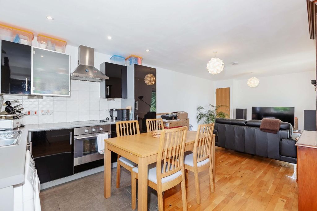 Property photo 2 of 15 Upper Drive_4.Jpg