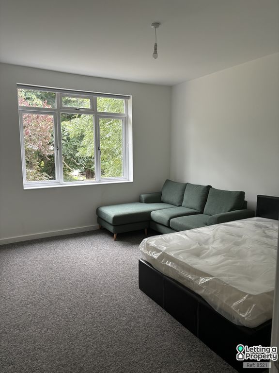 Property photo 2 of 4