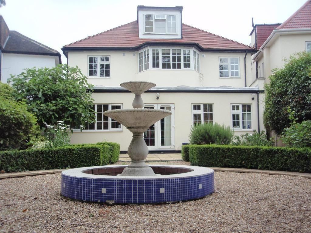 Property photo 1 of 1