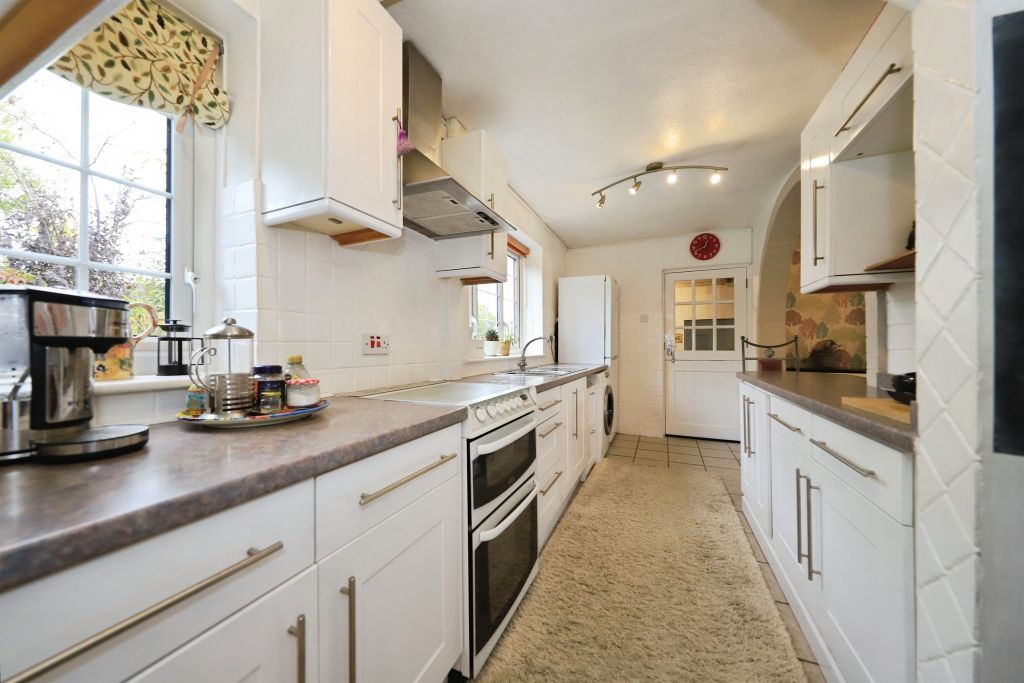 Property photo 3 of 17