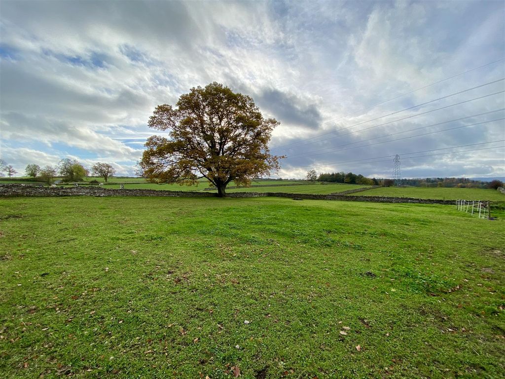 Property photo 2 of 47 Img_6556.Jpg