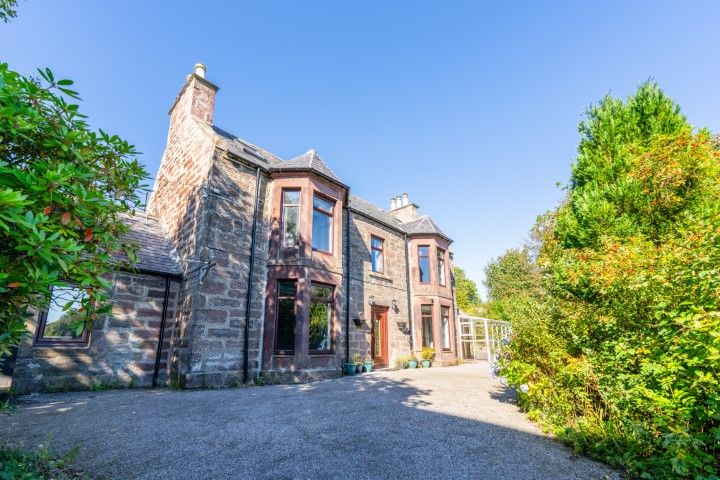 Property photo 1 of 30