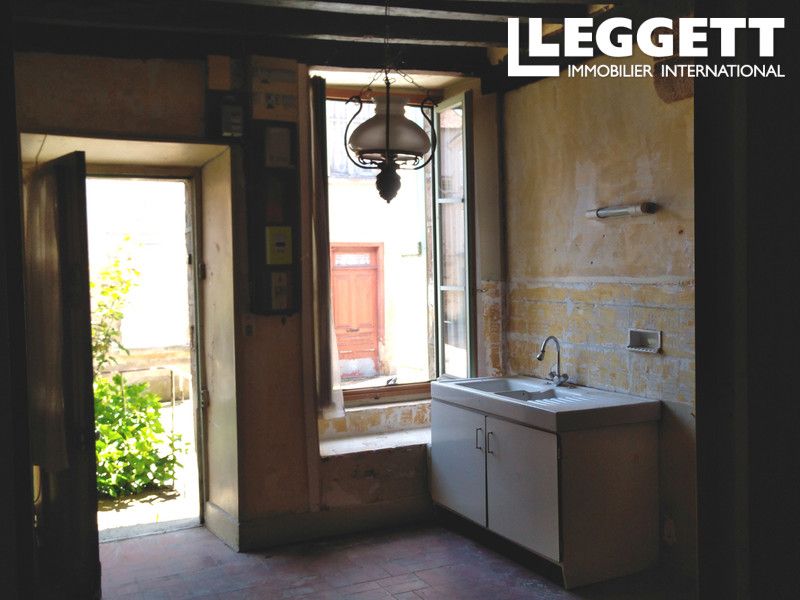 Property photo 3 of 10