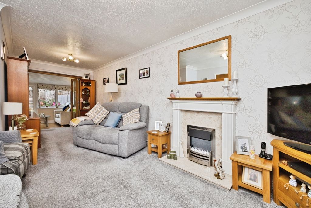 Property photo 2 of 23 Pbox-Img.Jpg