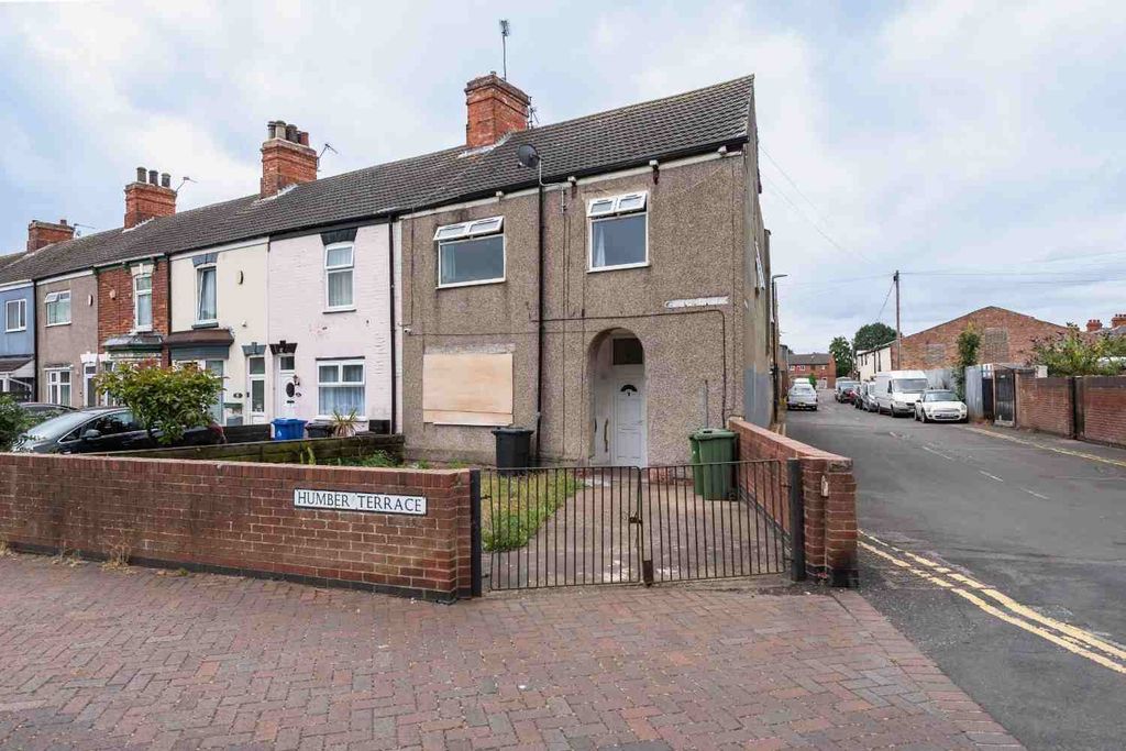 Property photo 1 of 6