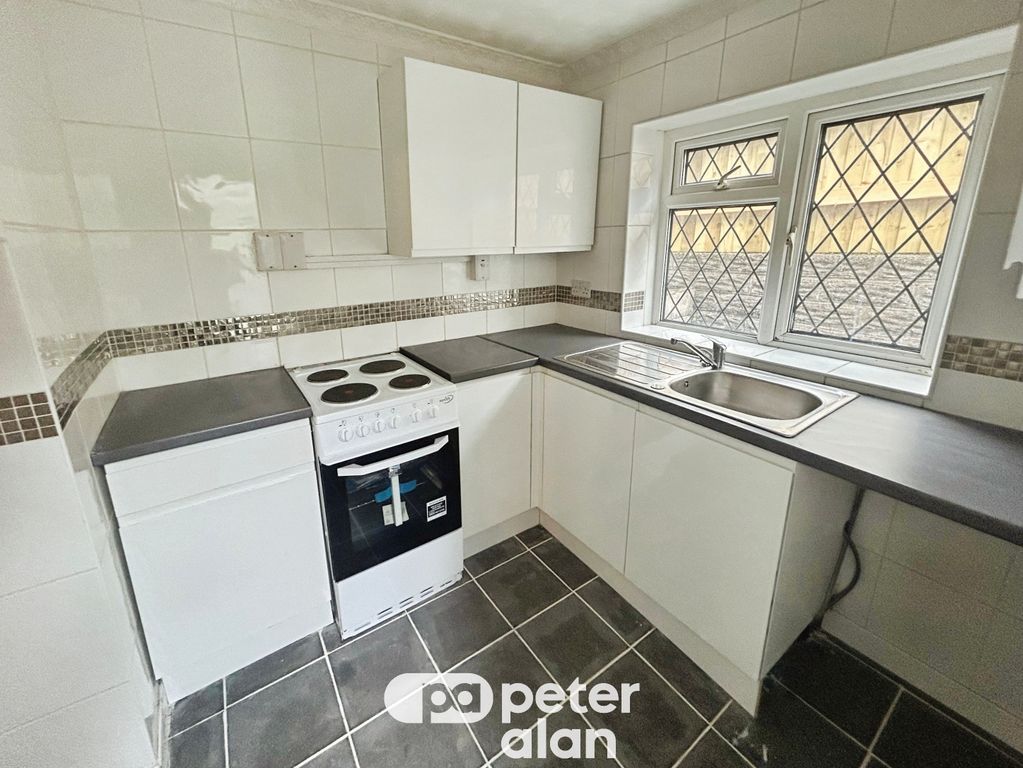 Property photo 2 of 15 Image