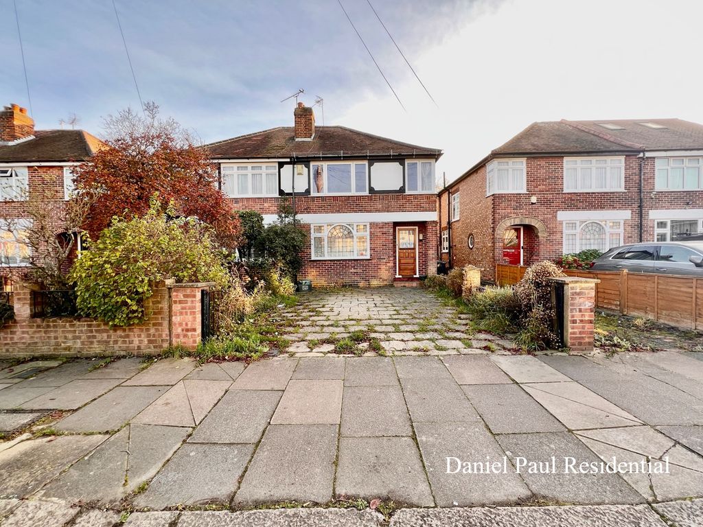Property photo 1 of 23