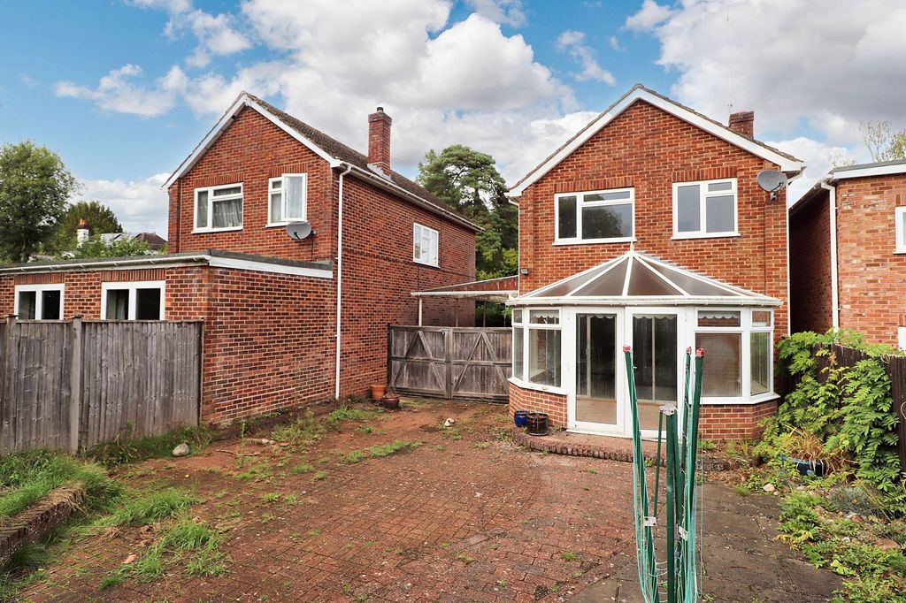 Property photo 3 of 13