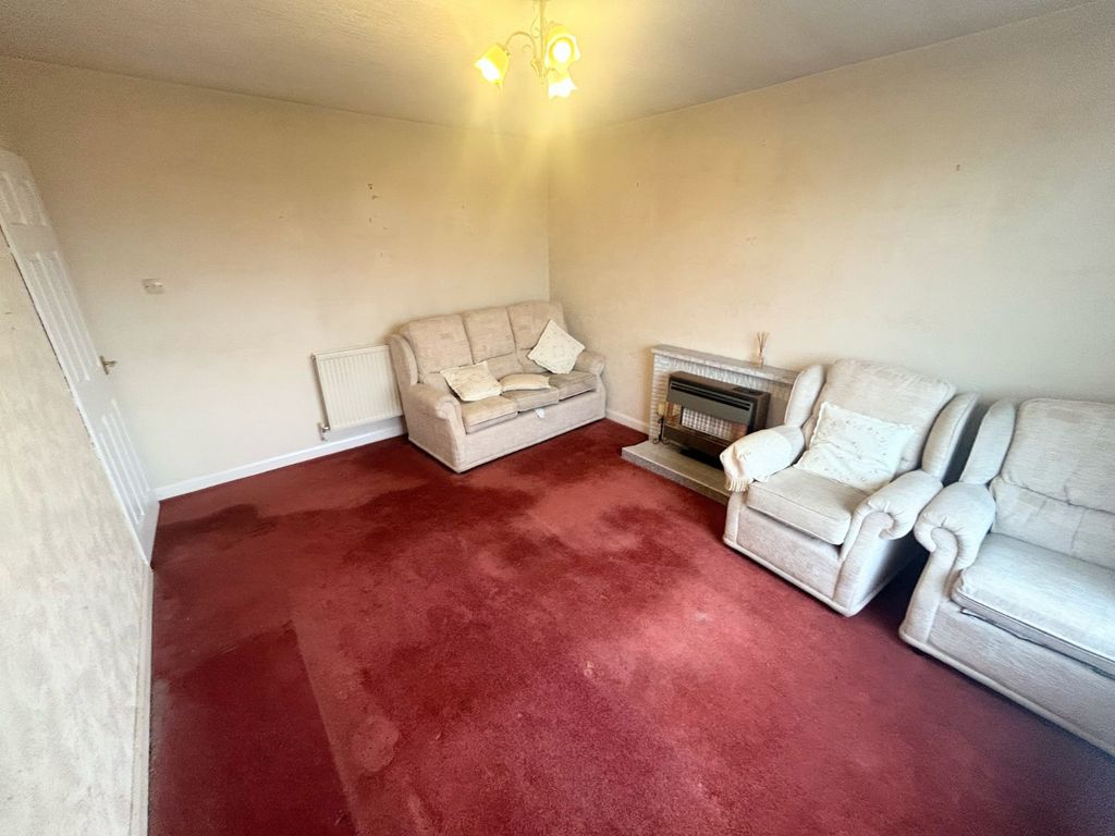 Property photo 3 of 14 Lounge/Diner