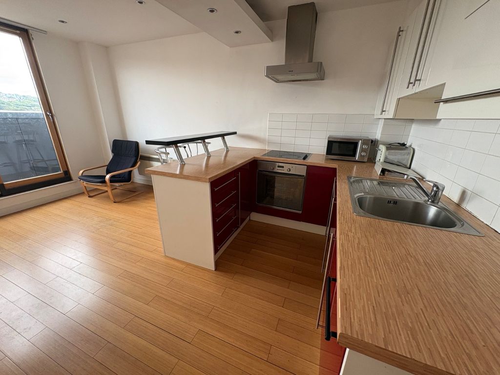 Property photo 3 of 10 Picture No. 10