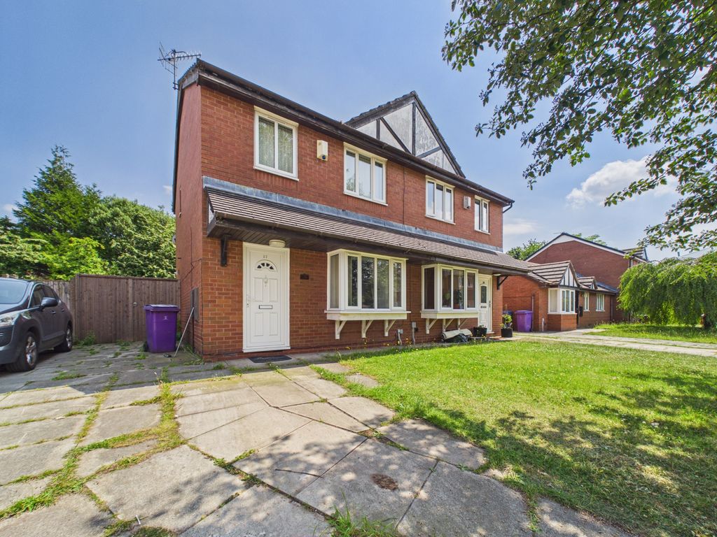 Property photo 1 of 3