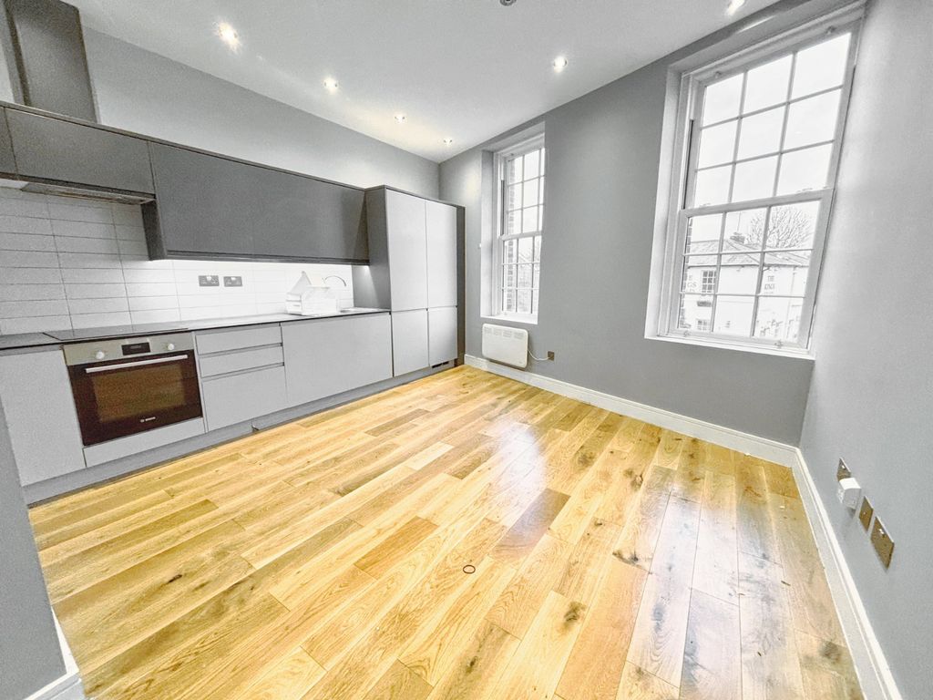 Property photo 1 of 4 Picture No. 15