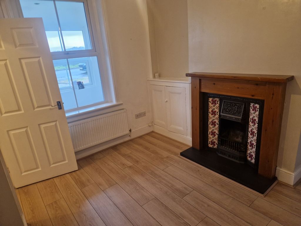 Property photo 3 of 19 20251110_124205