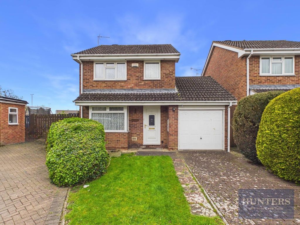 Property photo 1 of 13 Front