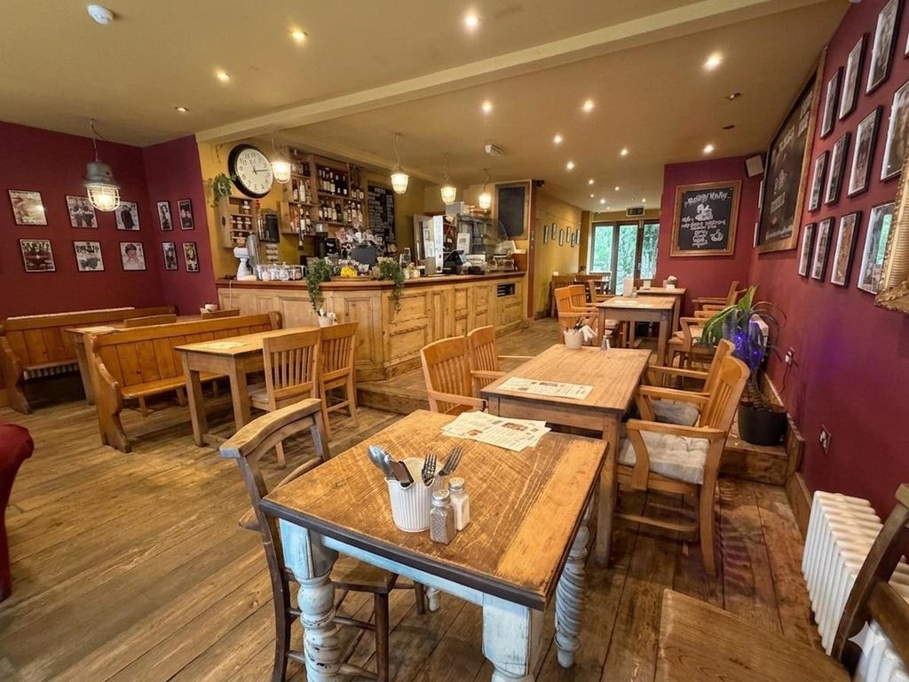 Property photo 2 of 11 Internal 1.Png