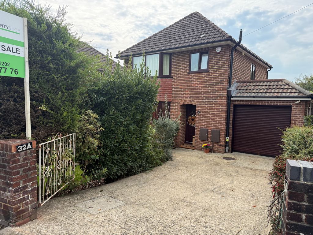 Property photo 1 of 27