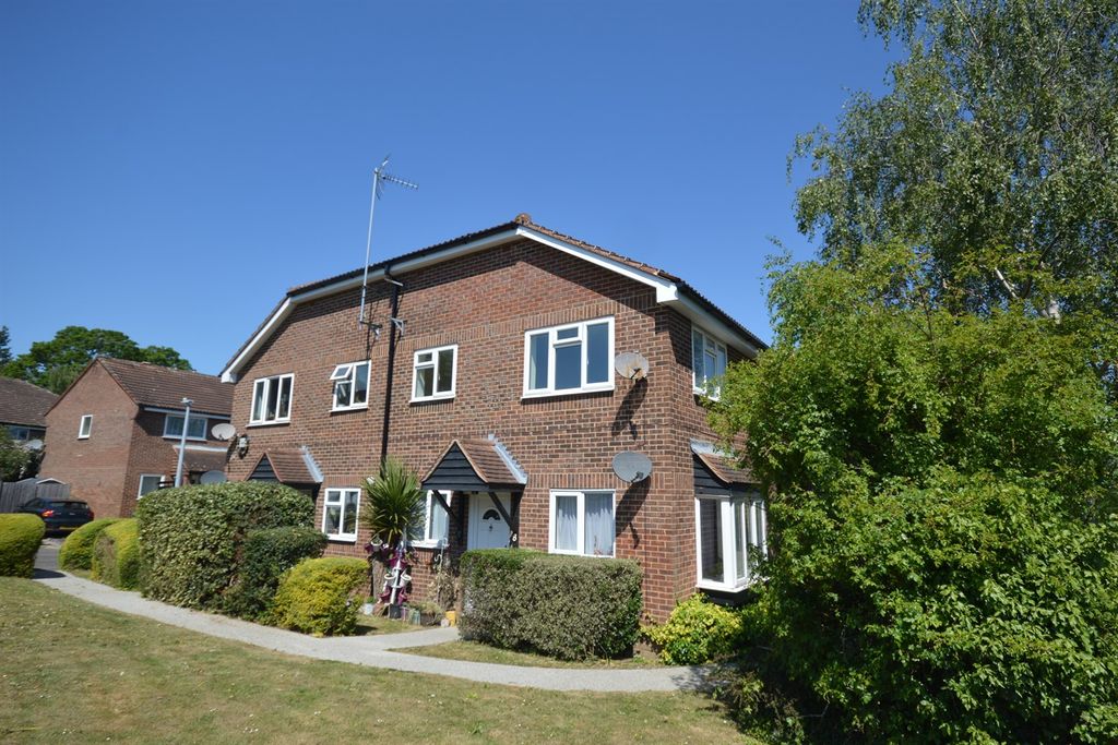 Property photo 1 of 6 (Main)